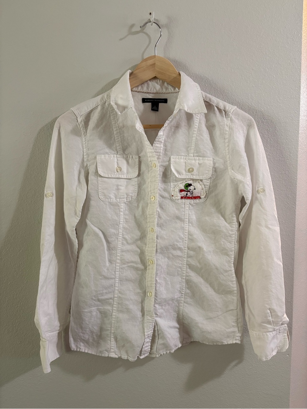 Peanuts White Button Down Snoopy Patchwork Size 2 Cotton